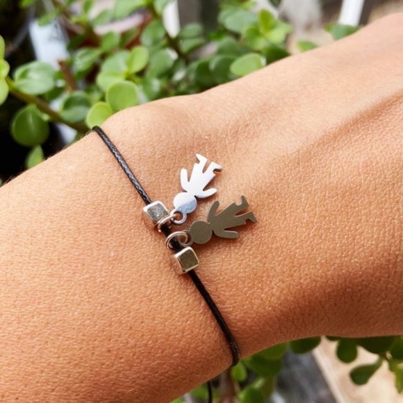 Siblings two boys 👦🏻 👦🏻 minimalist bracelet - Picture 2 of 10